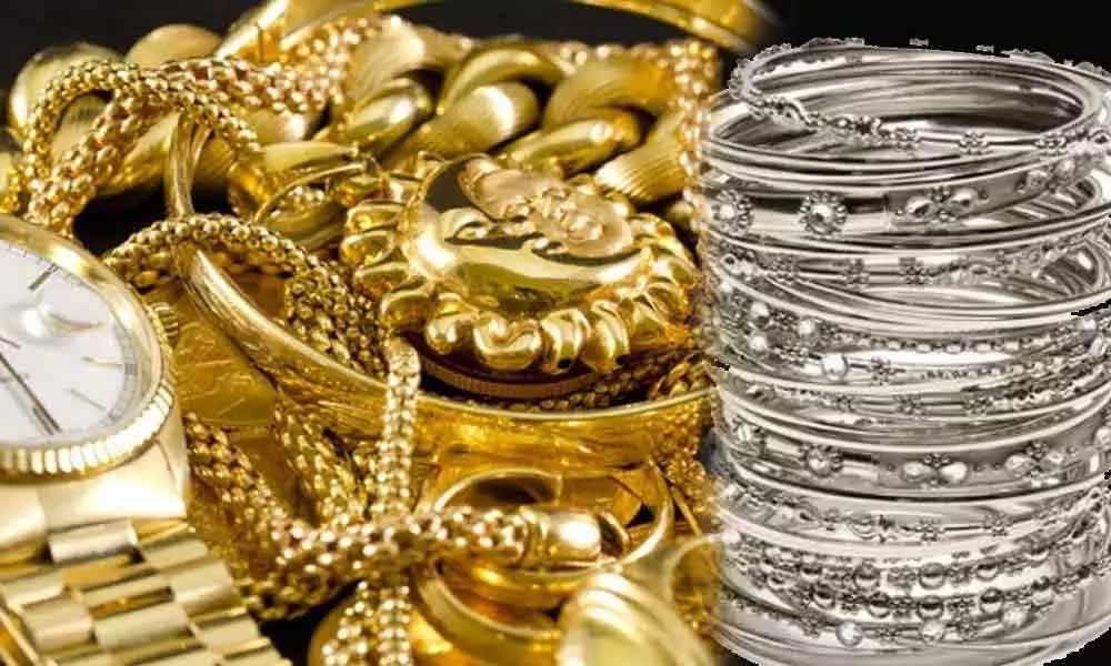 Gold Silver Rate: सोना चांदी दोनों हुए महंगे, खरीदने से पहले जान लें रेट
