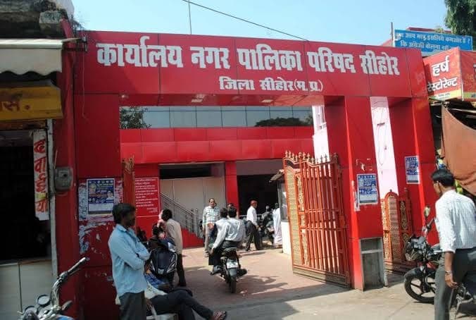 नहीं हट पा रहे हैं अवैध नल कनेक्शन, अभी भी शहर में तीन हजार से ज्यादा अवैध कनेक्शन मौजूद