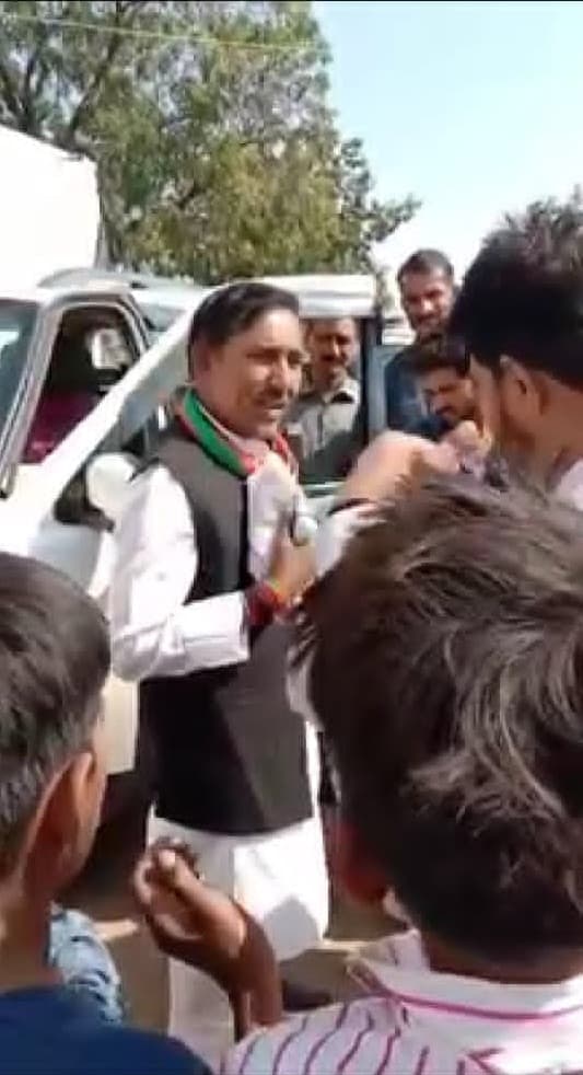 Video viral: यहां भाजपा प्रत्याशी को ग्रामीणों ने सुनाई खरी खोटी, उल्टे पांव लौटे