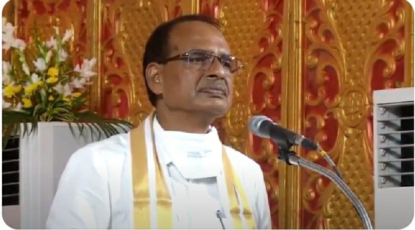 गरजे शिवराज, “जब कांग्रेस मुकाबला नहीं कर पाती  तो लोगों को भ्रमित करती है”
