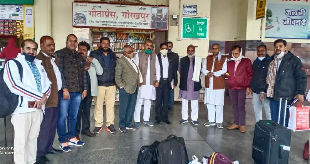 तोमर-सिंधिया से बात नहीं बनी तो व्यापारी CM से मिलने भोपाल रवाना, ये है कारण
