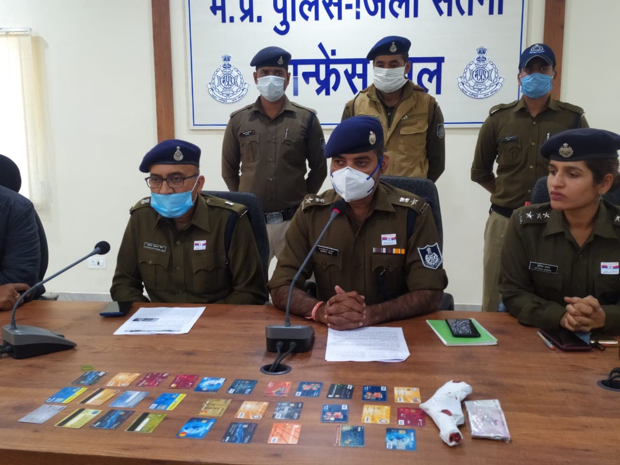 पुलिस ने पकड़ा अंतरराज्यीय ATM फ्रॉड गिरोह, 400 लोगों को बनाया था निशाना
