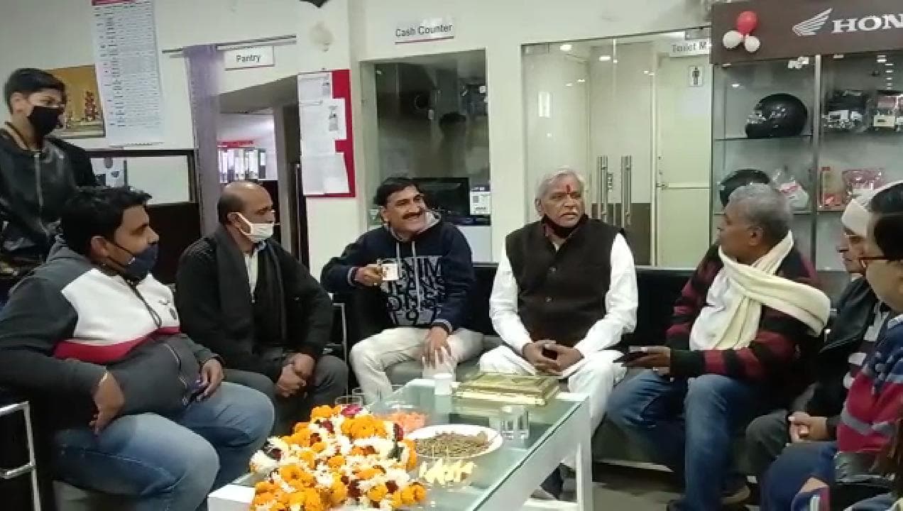 प्रभात झा का कांग्रेस पर तंज, मध्यप्रदेश में किसान नहीं कांग्रेस परेशान है