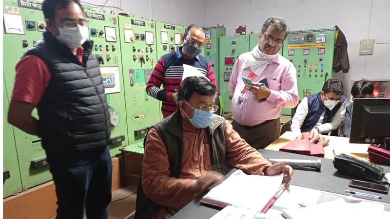 विद्युत आउटसोर्स कर्मचारियों के वेतन में अनियमितता पर ऊर्जा मंत्री नाराज, जांच के निर्देश