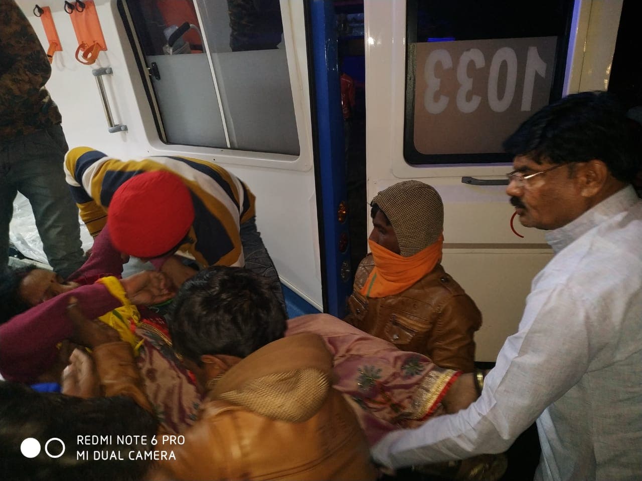 राज्यमंत्री ओपीएस भदौरिया ने पेश की मानवता की मिसाल, घायल पति-पत्नी को भिजवाया अस्पताल