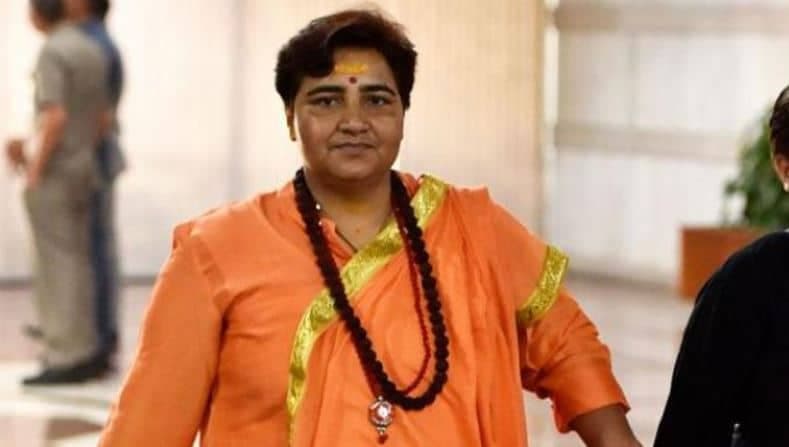 पीछे मिली कुर्सी तो नारज हुई सांसद साध्वी प्रज्ञा ठाकुर, कार्यक्रम से पहले लौटी उल्टे पांव