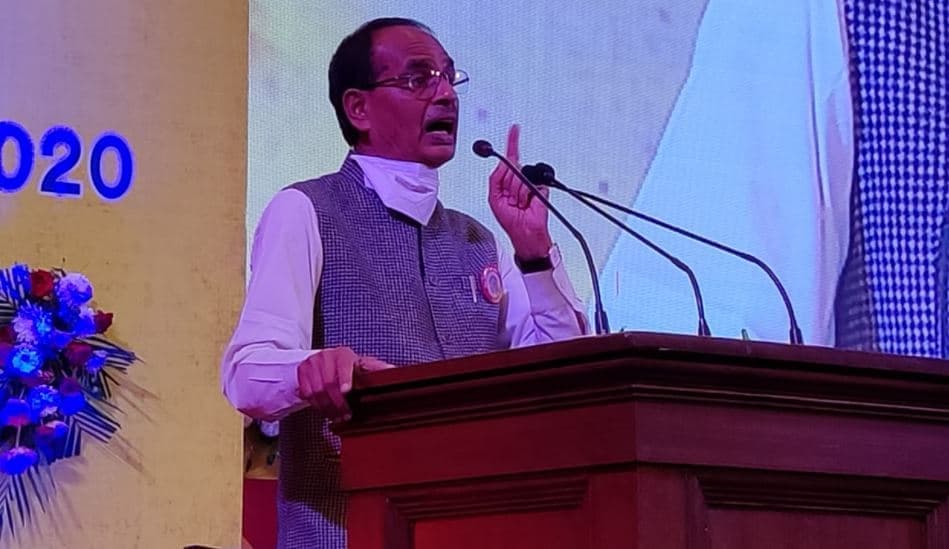 मुख्यमंत्री शिवराज सिंह बोले- आजकल अपन तूफानी है, जहां गड़बड़ हो, वहां तोड़ दो