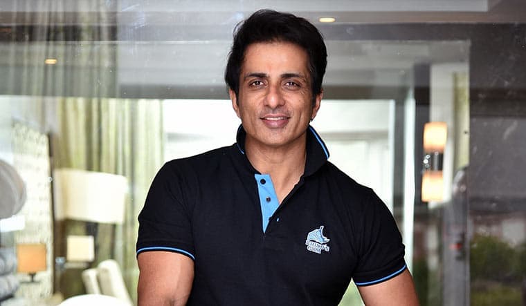 Sonu Sood ने 10 करोड़ का लोन लेकर की थी लोगों की मदद, गिरवी रखी 8 प्रॉपर्टी