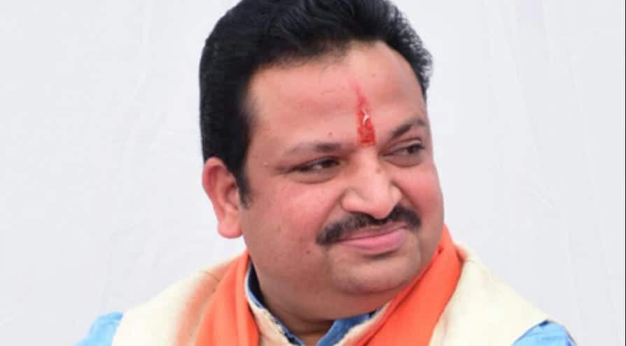 ममता सरकार पर बरसे बीजेपी नेता सुरेंद्र शर्मा, पश्चिम बंगाल में राष्ट्रपति शासन लगाने की मांग
