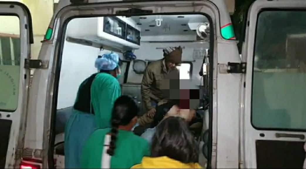 Road Accident : ट्रक और कार में जोरदार भिड़ंत , दो युवकों की मौत तीन घायल 