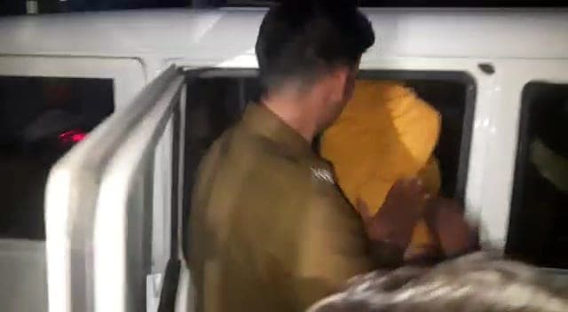 वेयरहाउसिंग कार्पोरेशन के चेयरमेन पर स्याही फेंकना पड़ा भारी,दोनों युवकों को भेजा जेल
