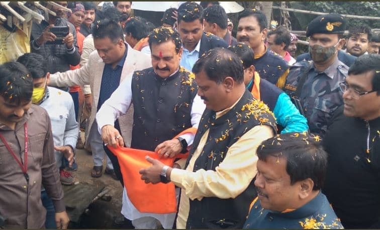 पश्चिम बंगाल में गरजे गृह मंत्री नरोत्तम मिश्रा, बोले- बताओ असली किसान कौन?
