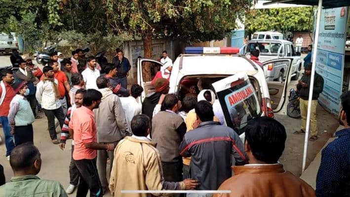 करंट से दो युवकों की मौत, खेत में पानी देते समय हुआ हादसा