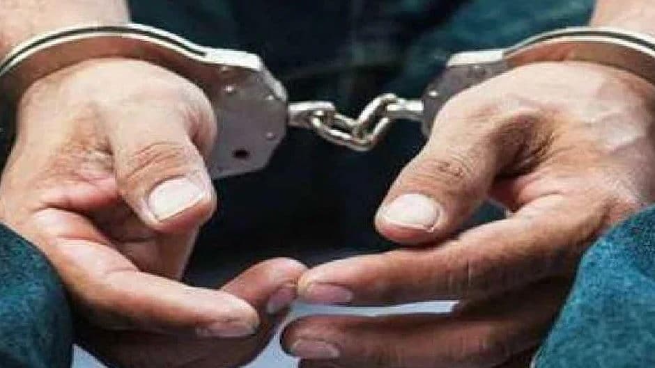 Indore News : ब्लैकमेल कर नाबालिग से रेप करने वाला बैंक मैनेजर गिरफ्तार