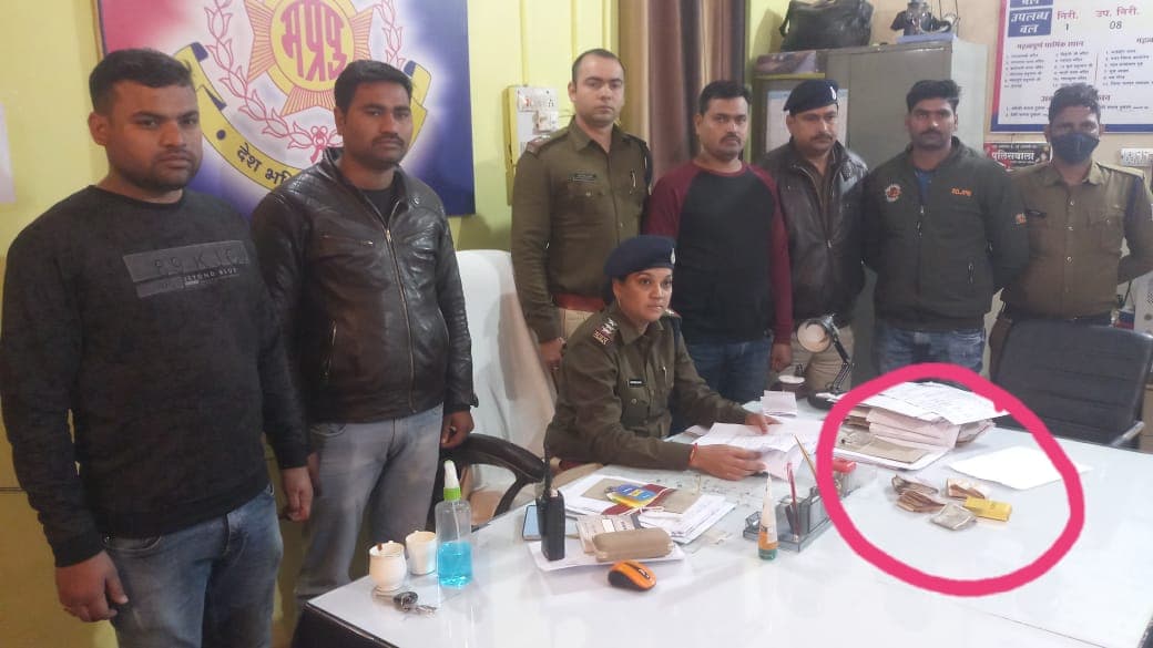 टीआई ने पदभार ग्रहण के बाद ही जुआरियों के खिलाफ की कार्रवाई, मचा हड़कंप