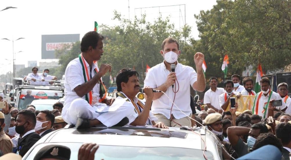 जब ट्रांसलेटर नहीं समझ पाया राहुल गांधी की इंग्लिश, वीडियो वायरल, सोशल मीडिया पर लोग पूछ रहे मतलब