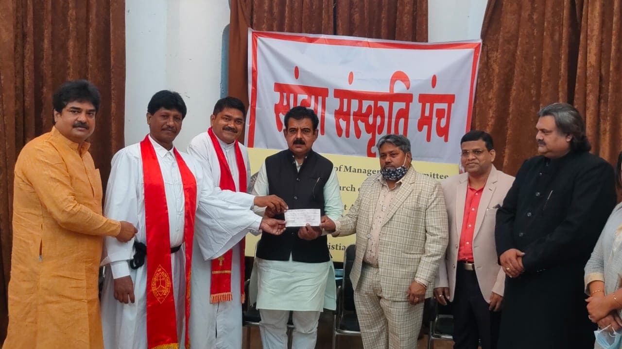 राम मंदिर निर्माण के लिए इंदौर के क्रिश्चियन और मुस्लिम समुदाय ने दिया चंदा