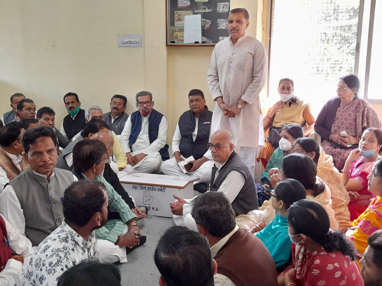 कांग्रेस ने कृषि बिल, वैक्सीनेशन और अपराध के मुद्दे पर बीजेपी को आड़े हाथों लिया