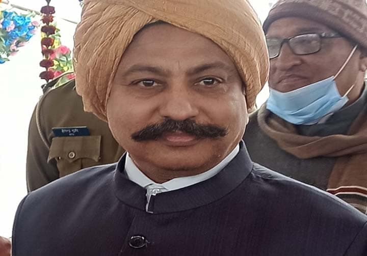 खबर का असर : कलेक्टर डॉ वीरेंद्र सिंह रावत ने सरकारी स्कूलों के लिए जारी की गाइडलाइन