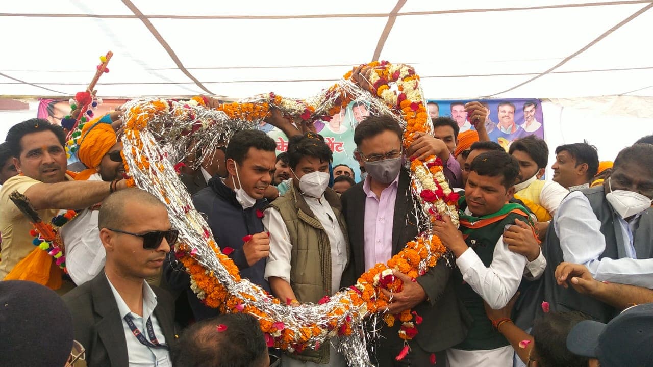युवाओं के बीच दिखा सिंधिया का अलग अंदाज, कार्तिकेय को लेकर कही ये बड़ी बात