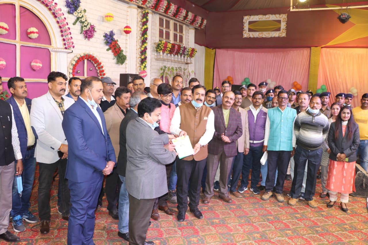अच्छी खबर : MP के इस जिले ने जीती कोरोना से जंग, शहर में ऐसे हुआ सेलिब्रेशन  