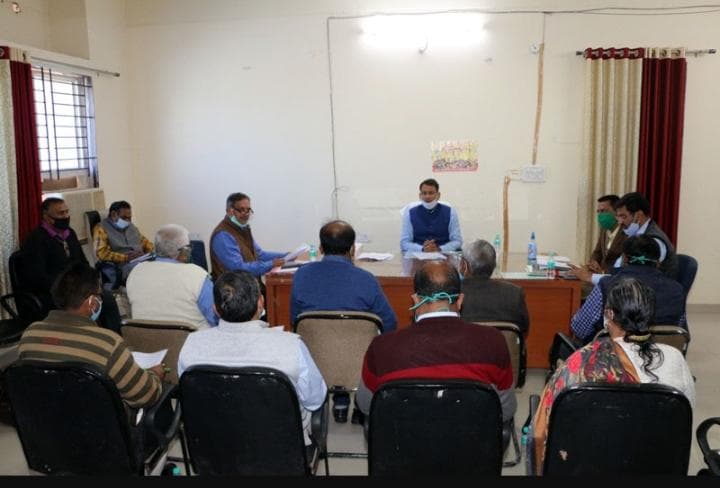 जिला परीक्षा समिति की बैठक, कलेक्टर ने दिए ये निर्देश