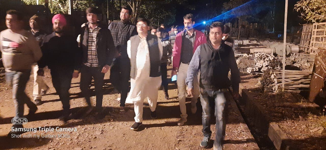 रात 11 बजे बिजली स्टेशन का औचक निरीक्षण करने पहुंचे ऊर्जा मंत्री
