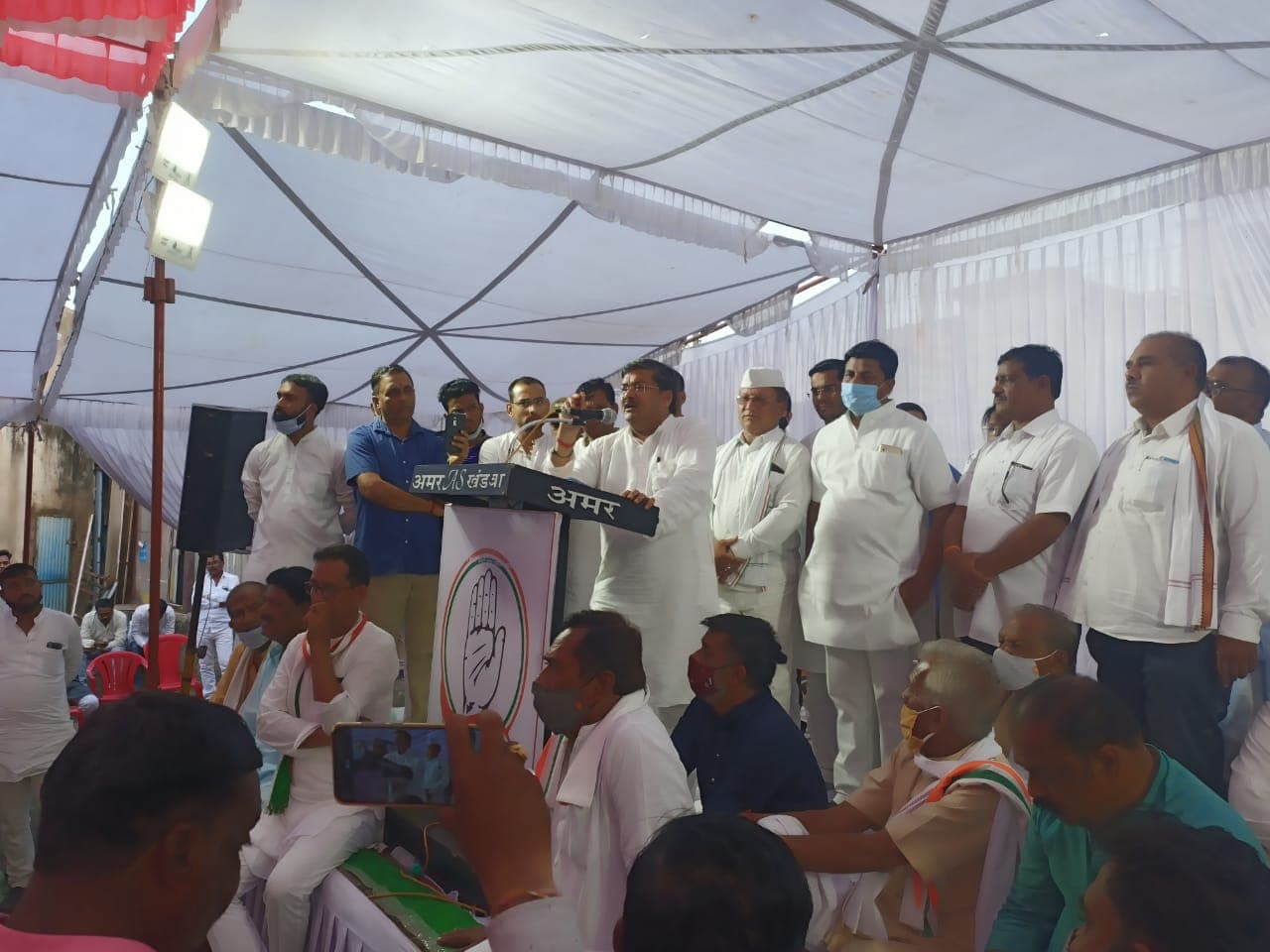 नगरीय निकाय चुनाव को लेकर कांग्रेस प्रभारी मुकुल वासनिक ने कही ये बड़ी बात
