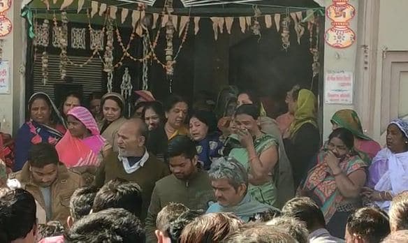 पटवारी की हार्ट अटैक से मौत, परिवार का आरोप- ‘प्रशासनिक प्रताड़ना से गई जान, तहसीलदार जिम्मेदार’