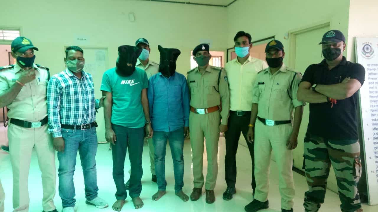 Indore News: पुलिस ने सुरक्षा गार्ड के हत्यारों को किया गिरफ्तार, अंधे कत्ल के पीछे एक तरफा प्यार की कहानी