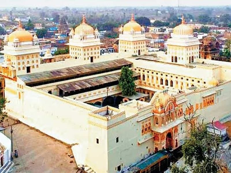 Niwari News : बढ़ते कोरोना के कारण 31 मार्च तक बंद रहेंगे रामराजा मंदिर के कपाट
