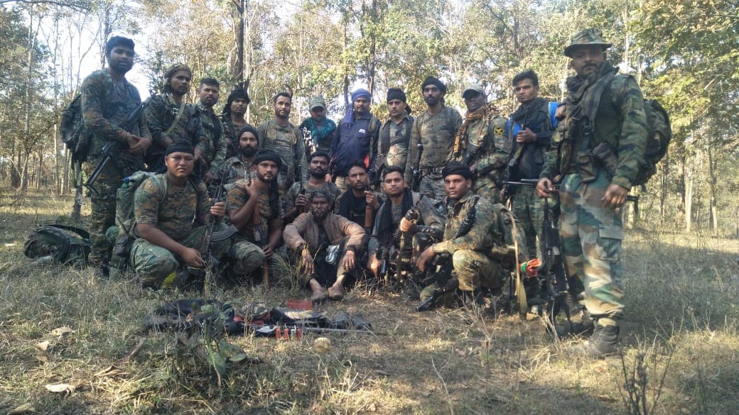 पुलिस-नक्सली मुठभेड़, 14 लाख का हार्डकोर इनामी नक्सली गिरफ्तार, 3 राज्यों को थी तलाश