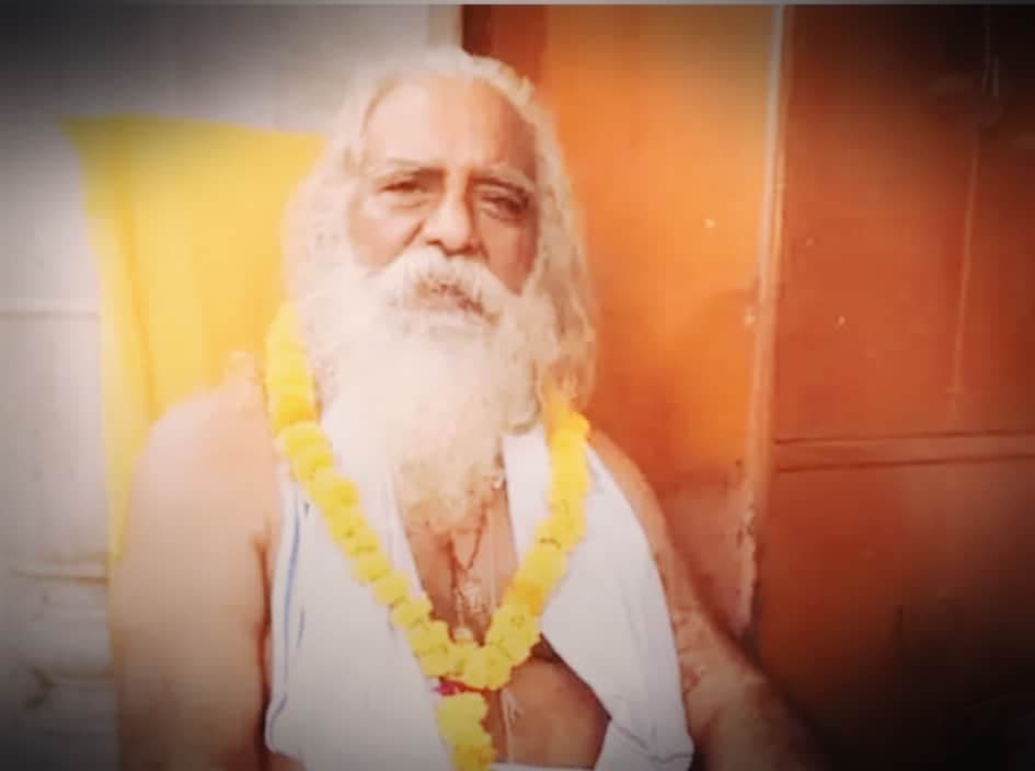 श्रीराम जन्मभूमि ट्रस्ट के अध्यक्ष महंत नृत्यगाेपाल दास के शिष्य की संदिग्ध हालात में मौत