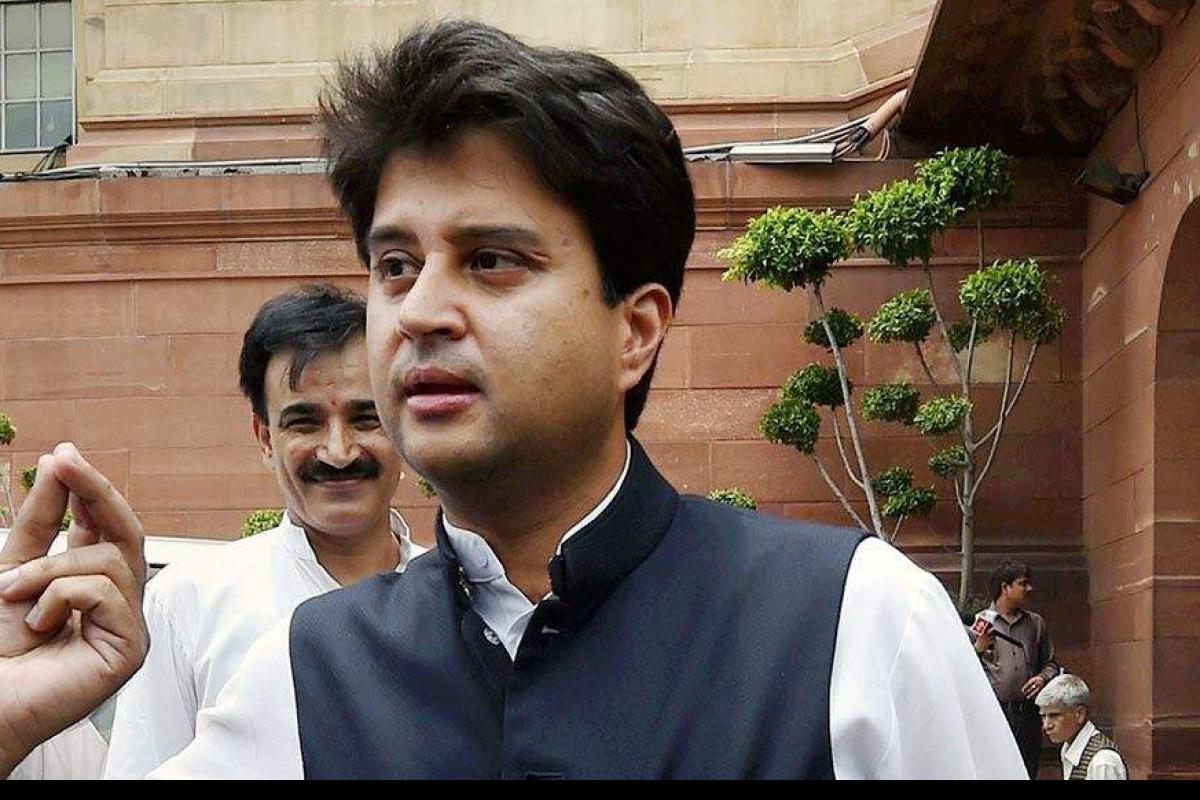 आग से फसलों को हुए नुकसान का मुआवजा दिलाने Scindia ने लिखा मुख्यमंत्री को पत्र