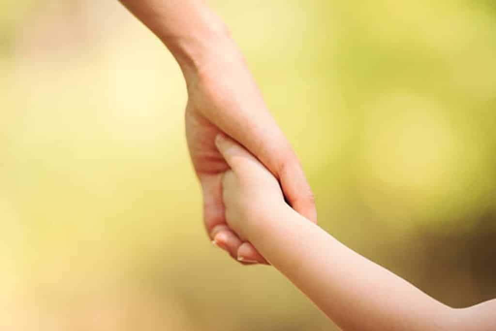 सिंगल मदर को लेकर केरल हाईकोर्ट की अहम टिप्पणी,सिस्टम पर उठाये सवाल