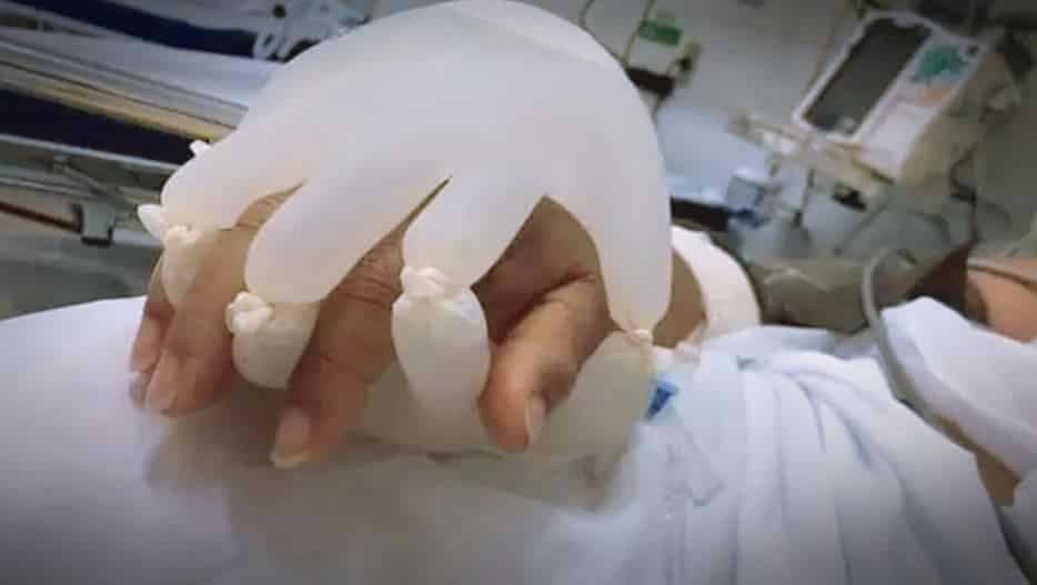सोशल डिस्टेंस काल में मानवीय स्पर्श का अहसास, किया ये अनूठा इजाद