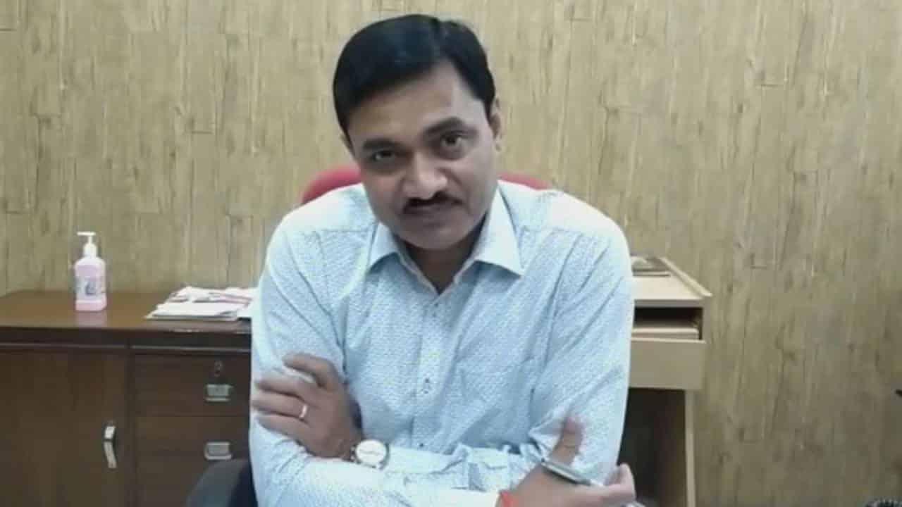 कोरोना पीड़ित के परिजनों को कलेक्टर ने चेताया, एफआईआर की होगी कार्रवाई