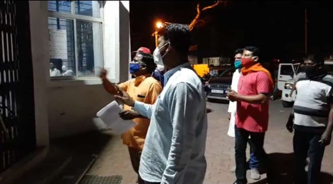 शिवसेना का प्रदेश अध्यक्ष गिरफ्तार, हत्या के प्रयास का है आरोपी