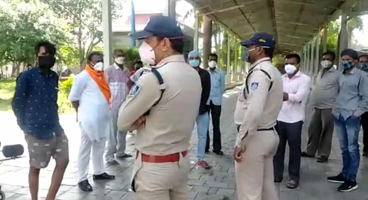 Indore News : मुक्तिधाम में अस्थियां बदली, बनी विवाद की बड़ी वजह