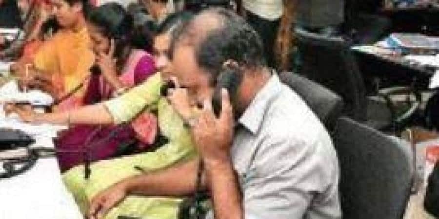 जबलपुर- कोरोना कंट्रोल रूम में बड़ी लापरवाही, मृतक कर्मचारियों की लगी ड्यूटी,