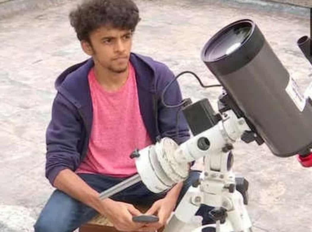 Viral: 50,000 तस्वीरों को जोड़कर इस युवक ने बनाई चांद की सबसे साफ तस्वीर, देखें फोटो