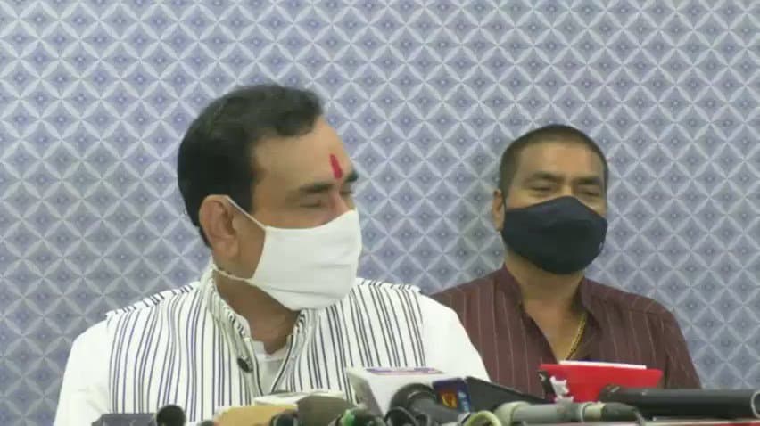 रिकवरी रेट में तेजी से सुधार, कोरोना कर्फ़्यू और वैक्सीनेशन पर गृह मंत्री नरोत्तम मिश्रा का बड़ा बयान