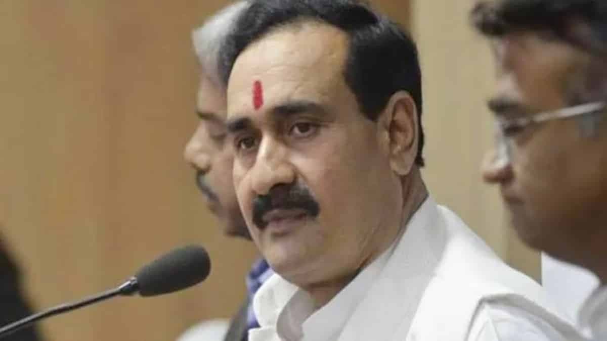 गृहमंत्री नरोत्तम मिश्रा ने इंदौर में कही ये बड़ी बाते, साधा पूर्व सीएम पर निशाना !