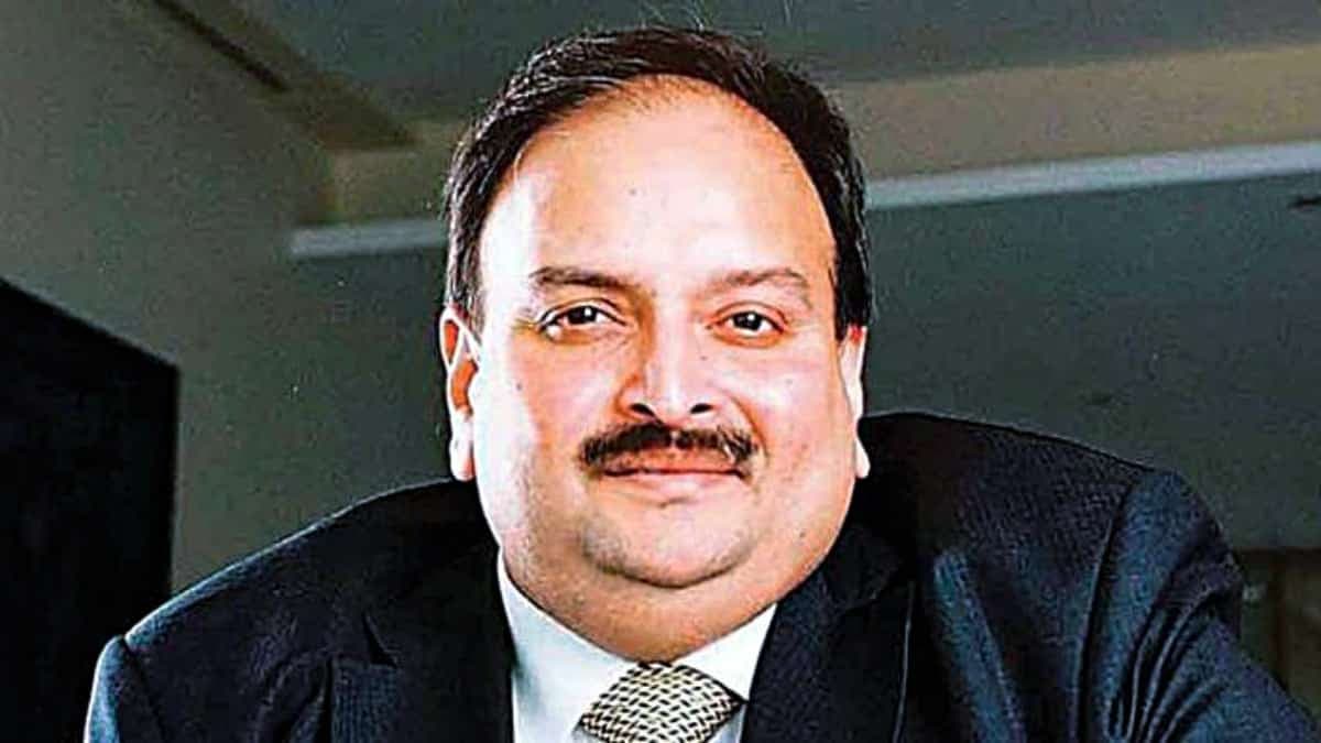 सबूत नष्ट करते हुए फिल्मी अंदाज में पकड़ा गया भगोड़ा कारोबारी Mehul Choksi, डोमिनिका में हुआ गिरफ्तार