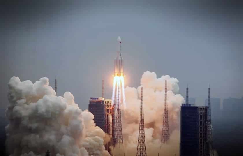 8 मई को धरती पर आएगी तबाही! चीन ने खोया रॉकेट से नियंत्रण, इन देशों को खतरा