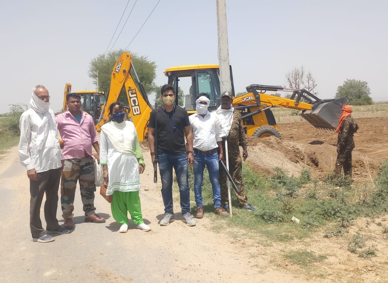मुरैना : एसडीओ ने एक महीने में जब्त की 20 ट्रैक्टर ट्रॉली, रेत माफियाओं में मचा हड़कंप