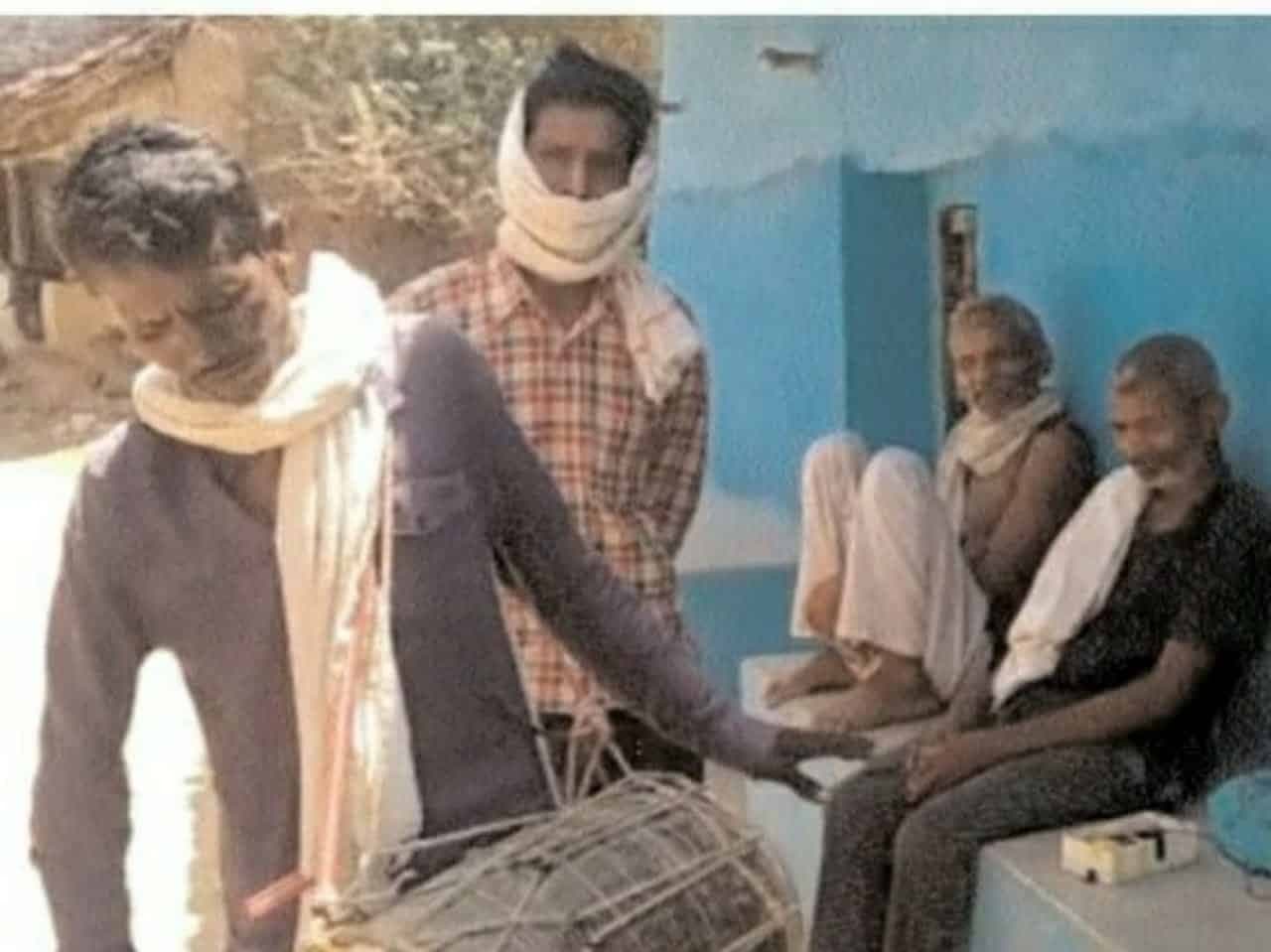 पन्ना की रूंझ नदी में शवों को प्रवाहित करने पर रोक, गांवों में कराई मुनादी