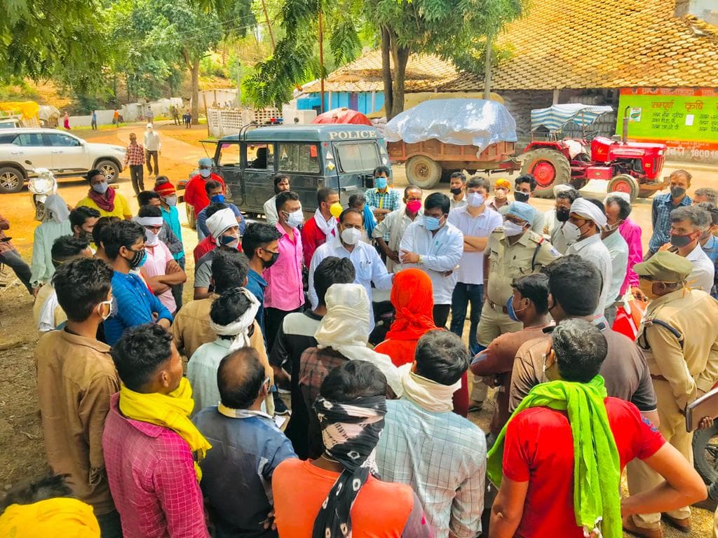 छिंदवाड़ा : 25 मई तक गेहूं की खरीदी बंद, किसानों ने किया चक्काजाम