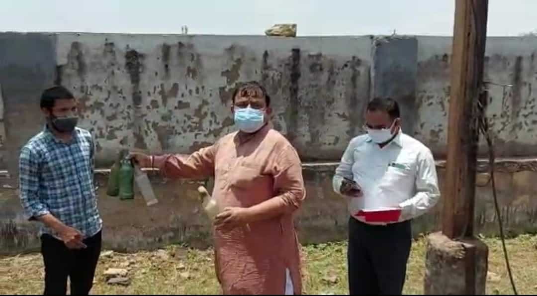 ऊर्जा मंत्री को विद्युत सब स्टेशन परिसर में मिली शराब की खाली बोतलें, दिए कार्रवाई के निर्देश