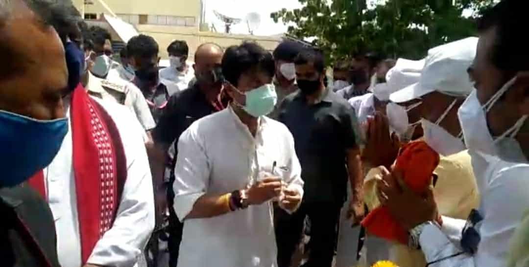 महिला SDO पर हमले पर भड़के सिंधिया, अवैध उत्खनन को लेकर कही ये बड़ी बात